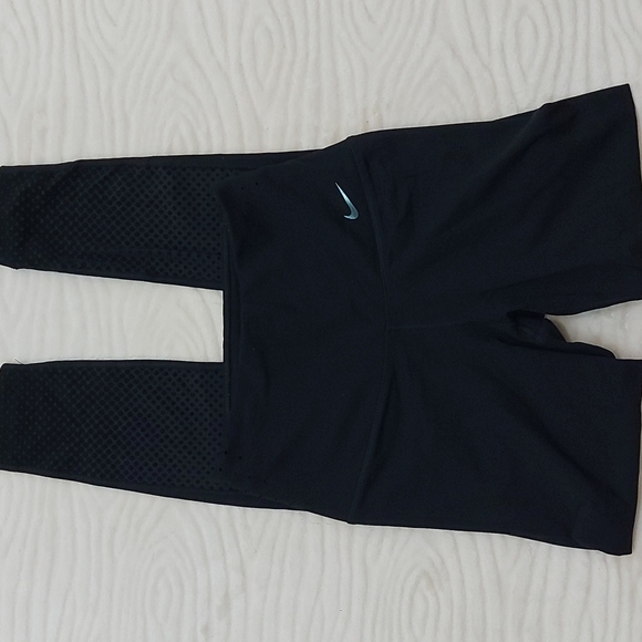 Nike Dri Fit Leggings - Picture 3 of 11